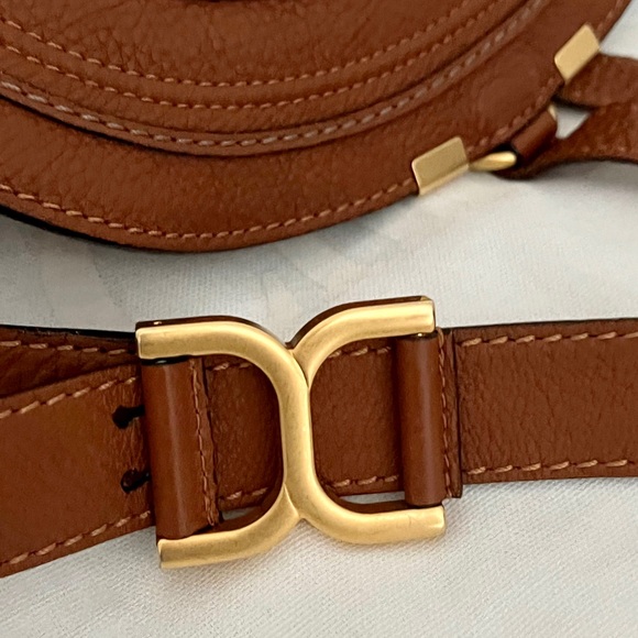 Chloe Marcie Medium Leather Crossbody - Picture 8 of 15